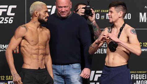 UFC 256 play.